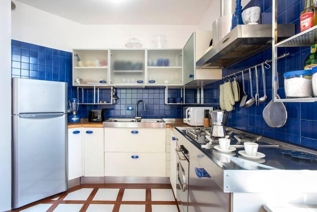 Vittoria In Trastevere Apartment *