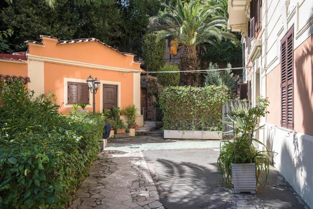Apartment Vittoria In Trastevere Rom